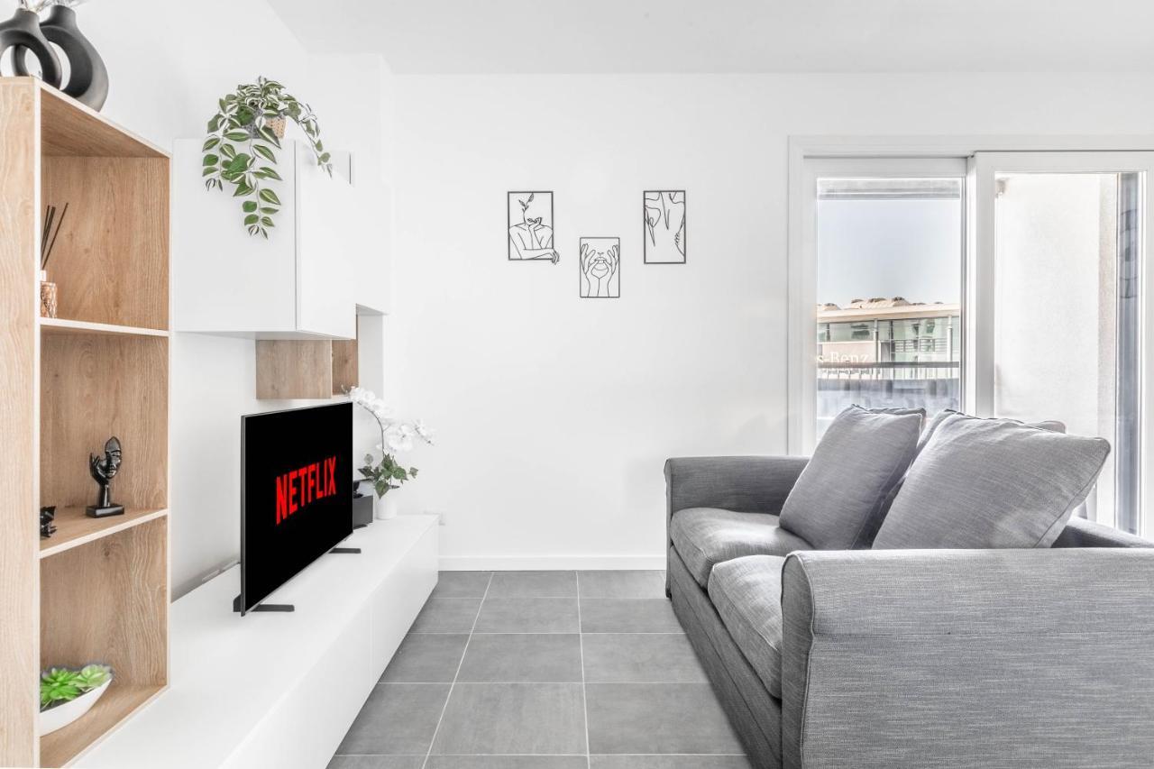 Апартаменты Harmony House - Rho Fiera 6Min - Free Parking - Terrace Милан Экстерьер фото